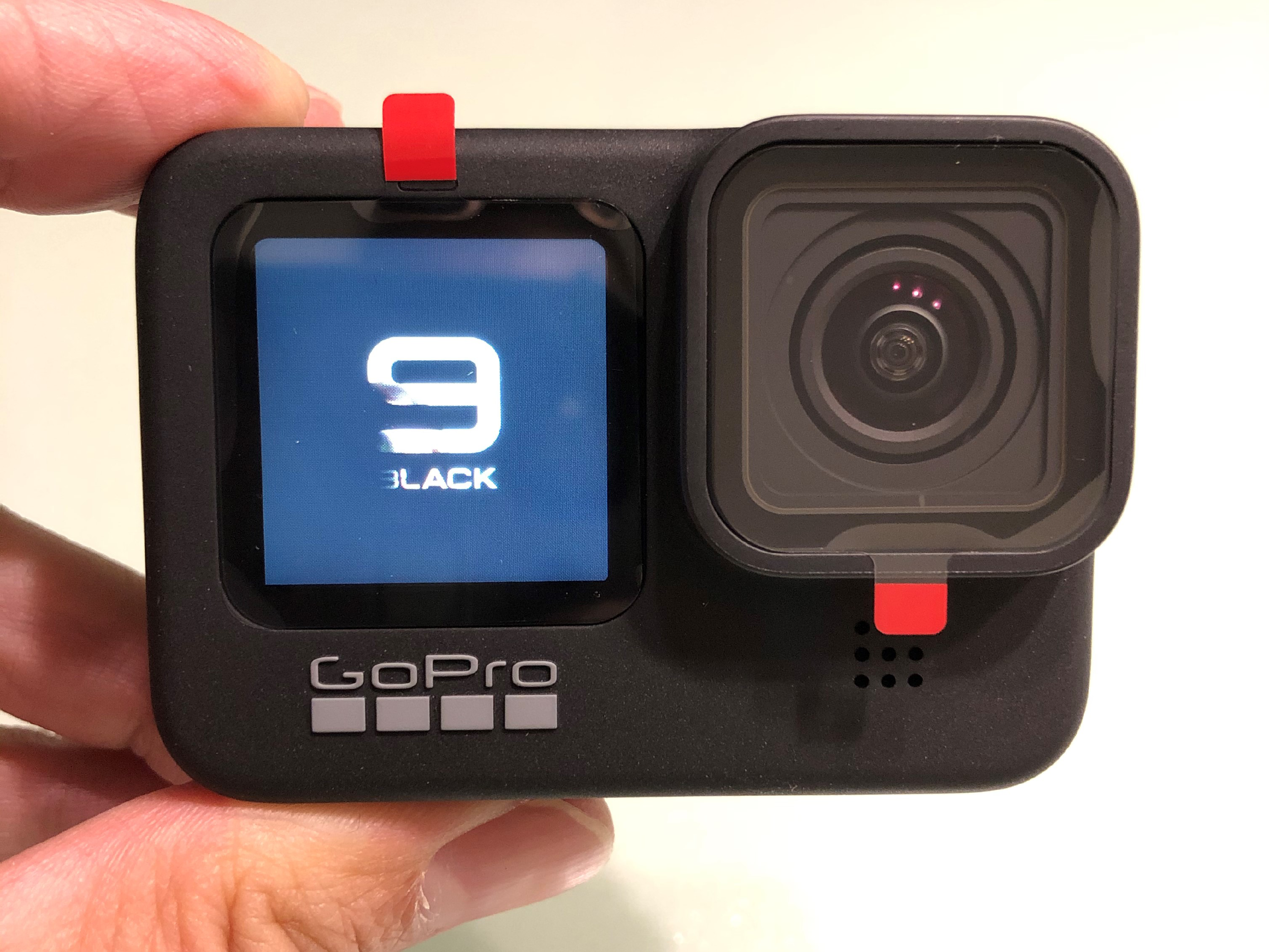 GoPro 9 Power-on，看那前螢幕多美